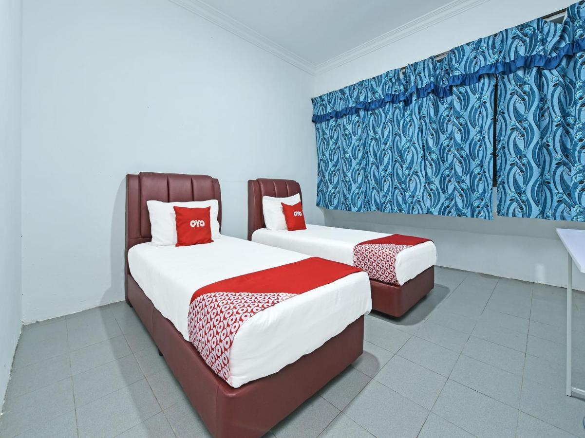 Oyo 90544 M&H Hotel Pengerang Luaran gambar