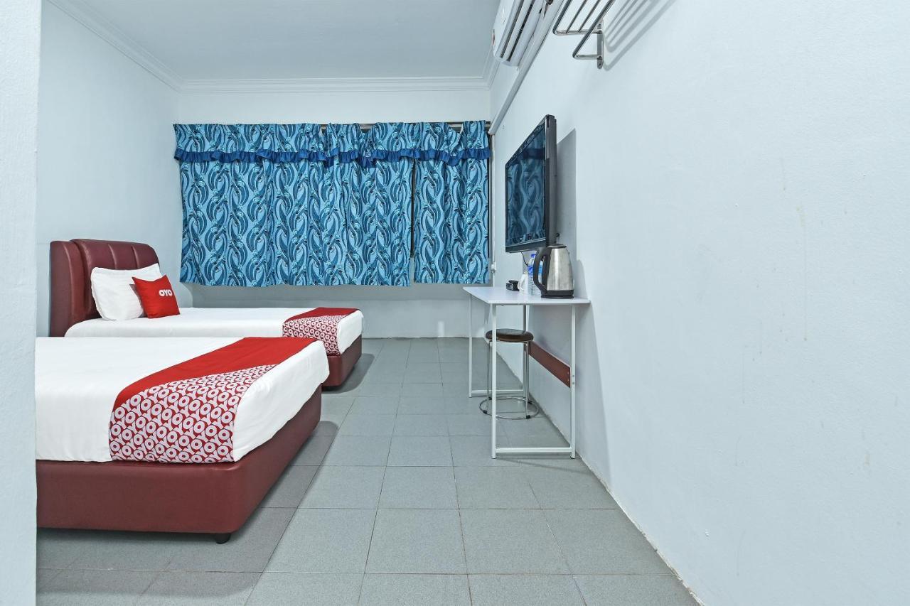 Oyo 90544 M&H Hotel Pengerang Luaran gambar