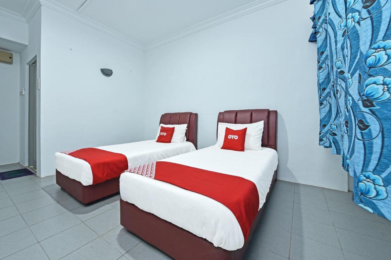 Oyo 90544 M&H Hotel Pengerang Luaran gambar